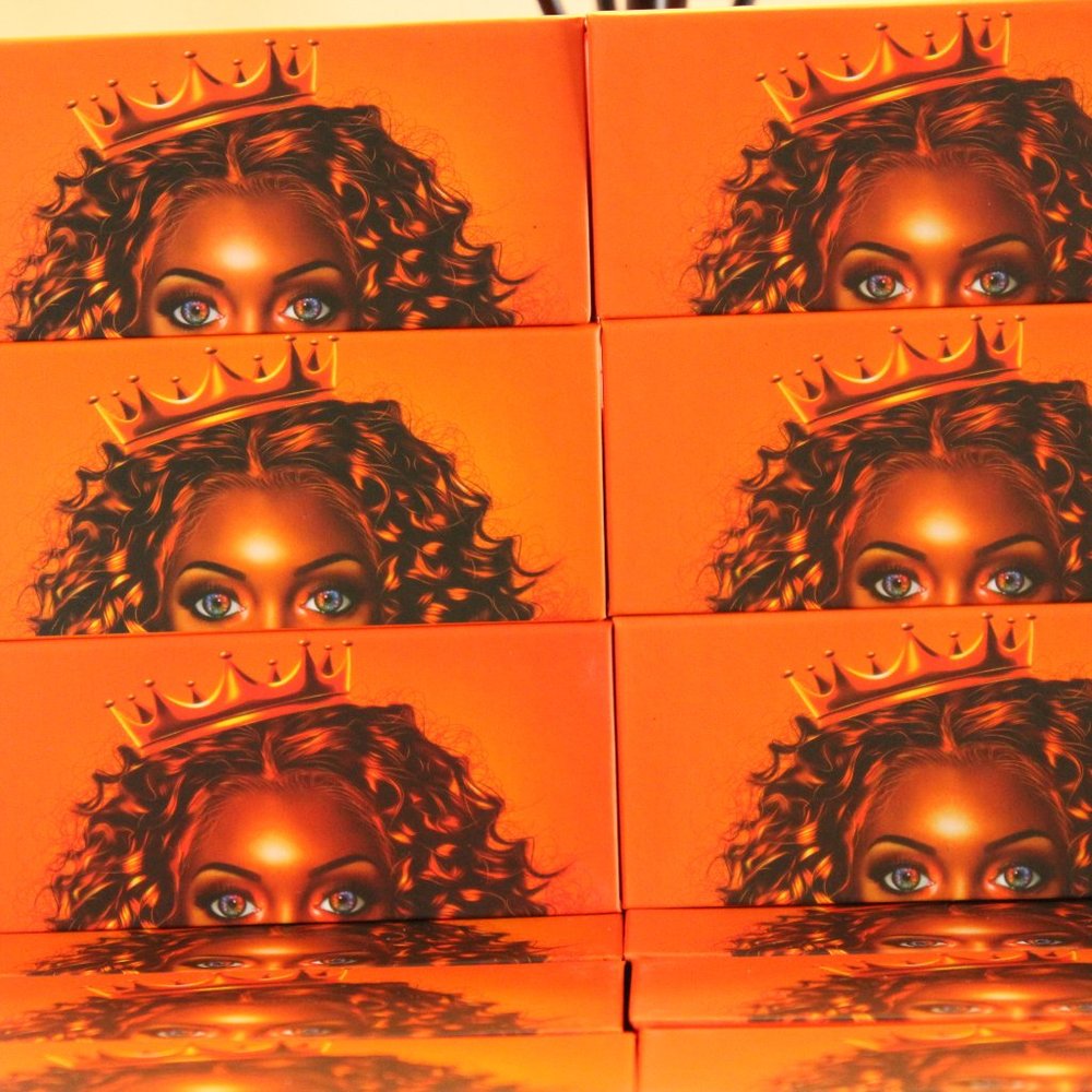12 for $10 👑 - Picture 2 of 2